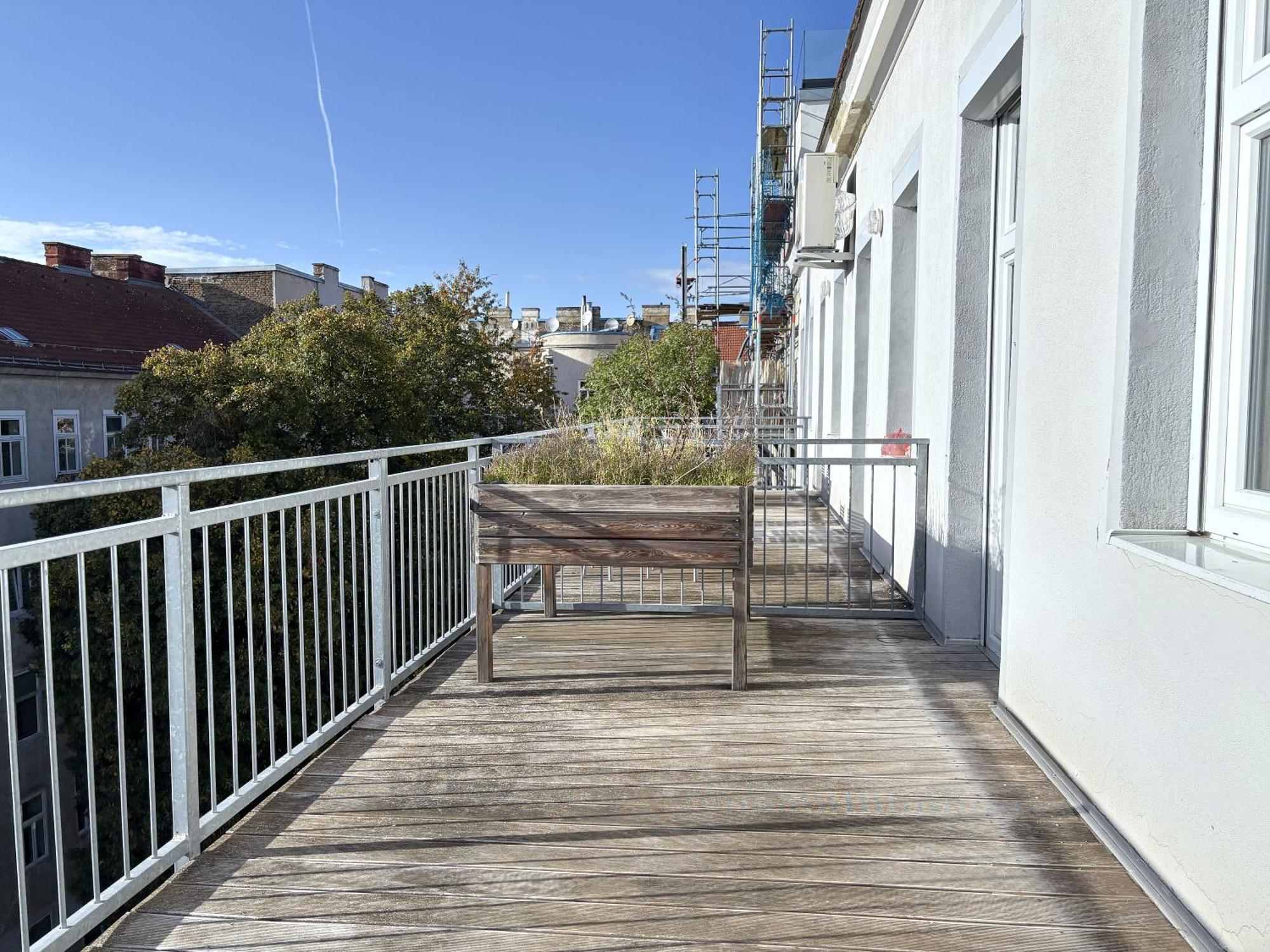 Apartment Balkon I Close To S-bahn I 5 Minutes To Mall