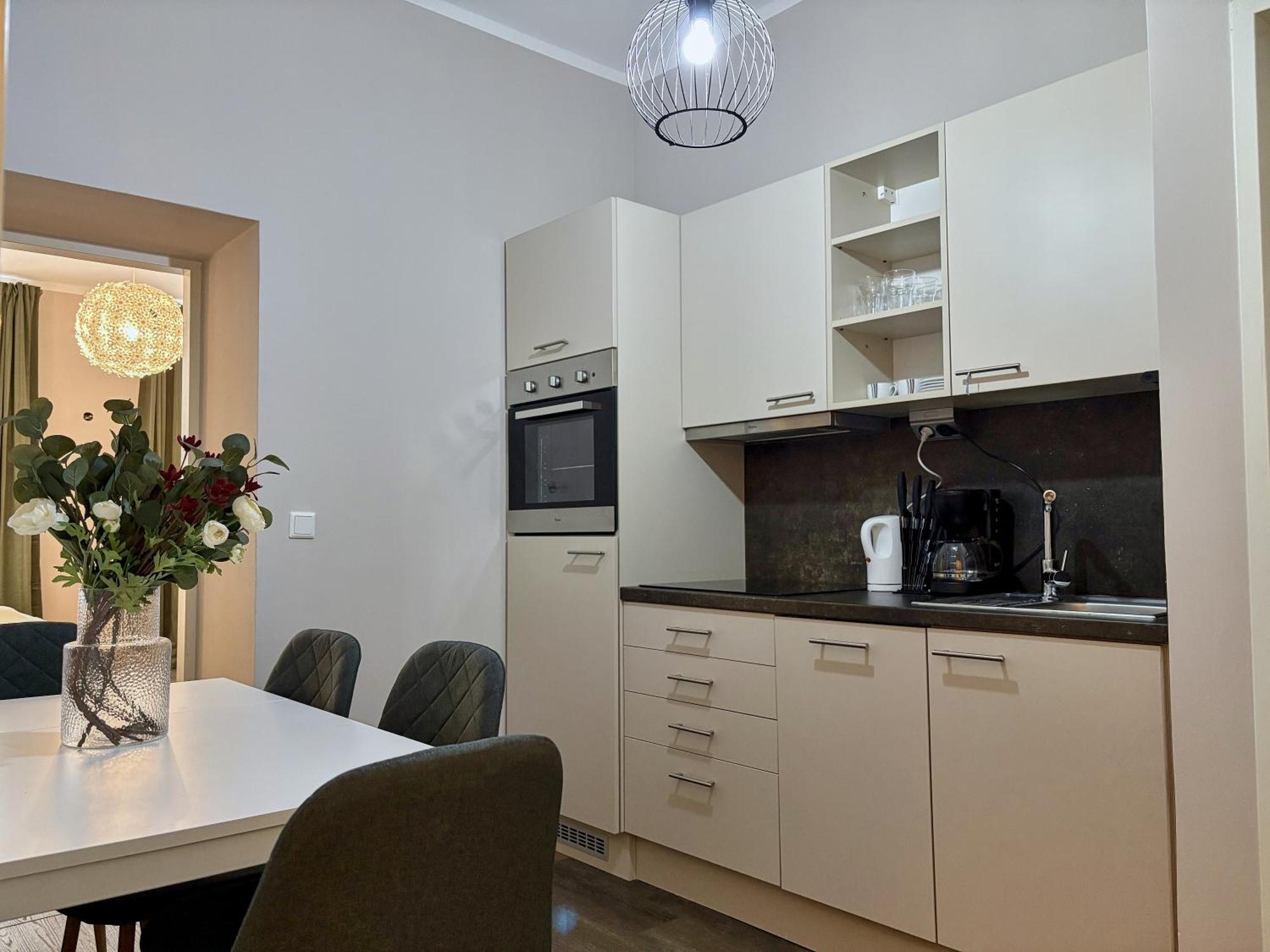 Balkon I Close To S-bahn I 5 Minutes To Mall *