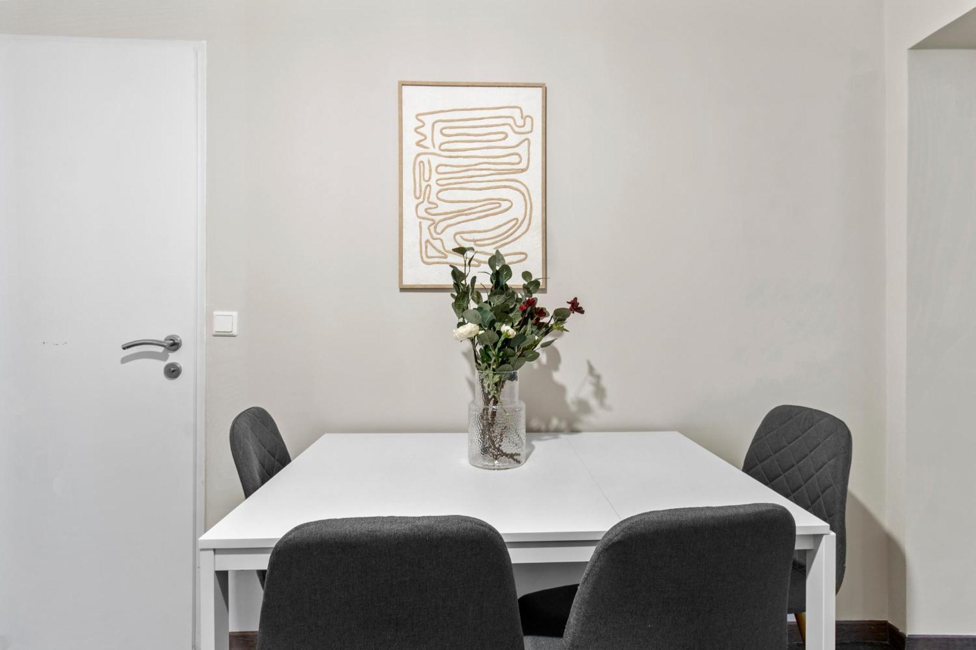 Balkon I Close To S-bahn I 5 Minutes To Mall * Wien