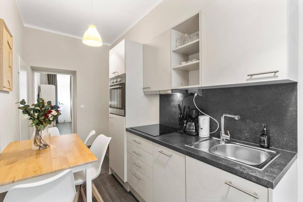 Balkon I Close To S-bahn I 5 Minutes To Mall Wien
