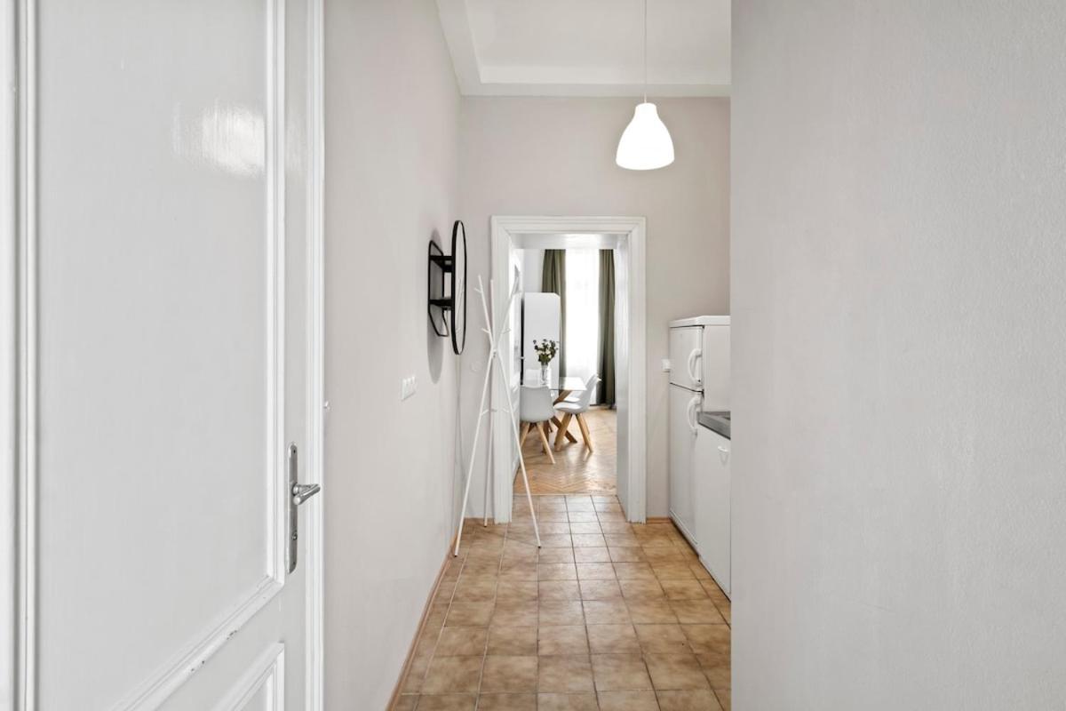 Balkon I Close To S-bahn I 5 Minutes To Mall